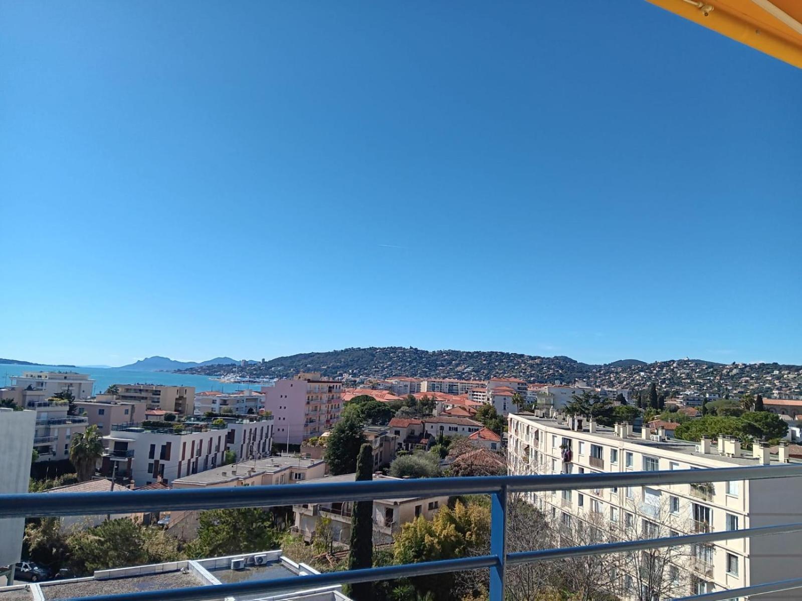 3 Pieces Vue Mer - Clim - 5 Min De La Plage A Pied Antibes Extérieur photo